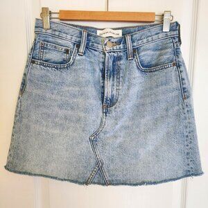 Aritzia DENIM FORUM The Debbie Denim mini skirt